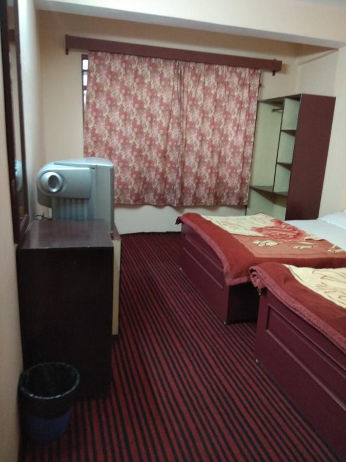 Hotel Mansarovar Дарджилинг Екстериор снимка